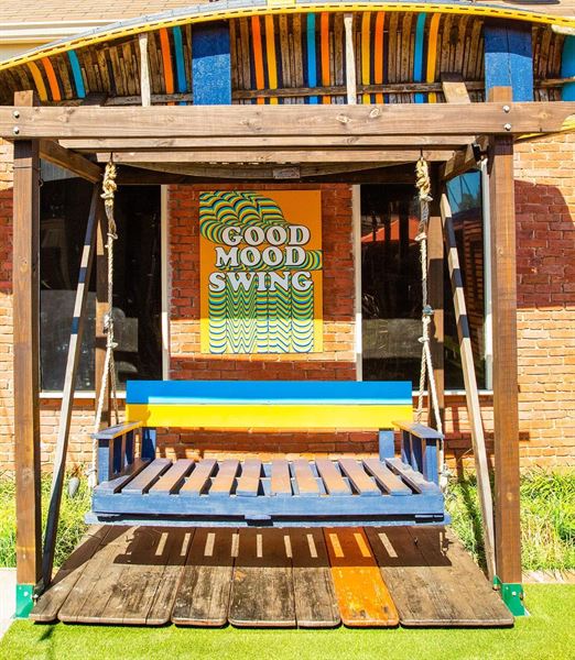 Sonny's Patio Pub and Refuge