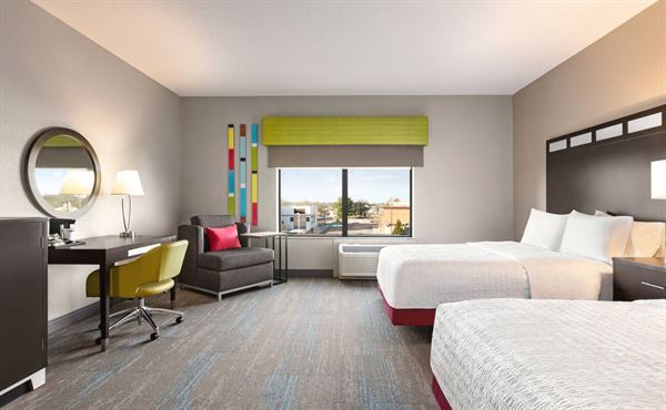 Hampton Inn & Suites York South