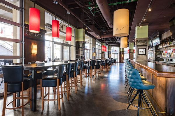 Bar Louie - Westgate/Glendale