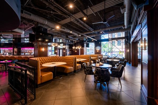 Bar Louie - The Gulch