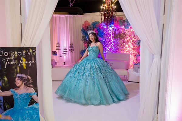 The Grand Conquista Banquets