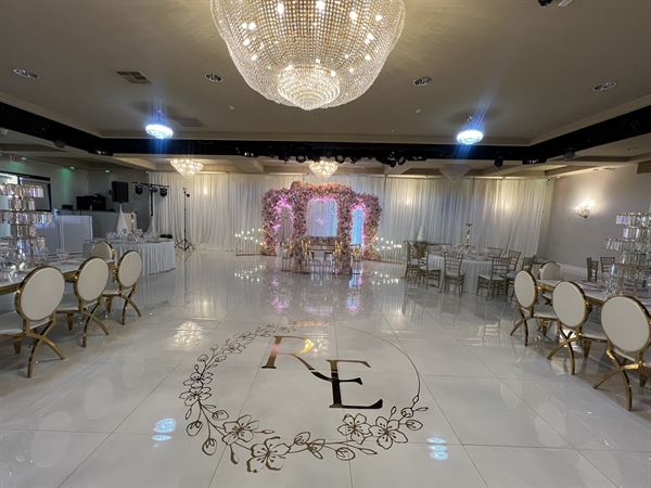 The Grand Conquista Banquets