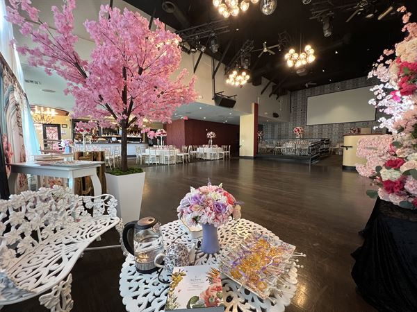 The Grand Conquista Banquets