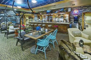 Outfitter Bar and Grill