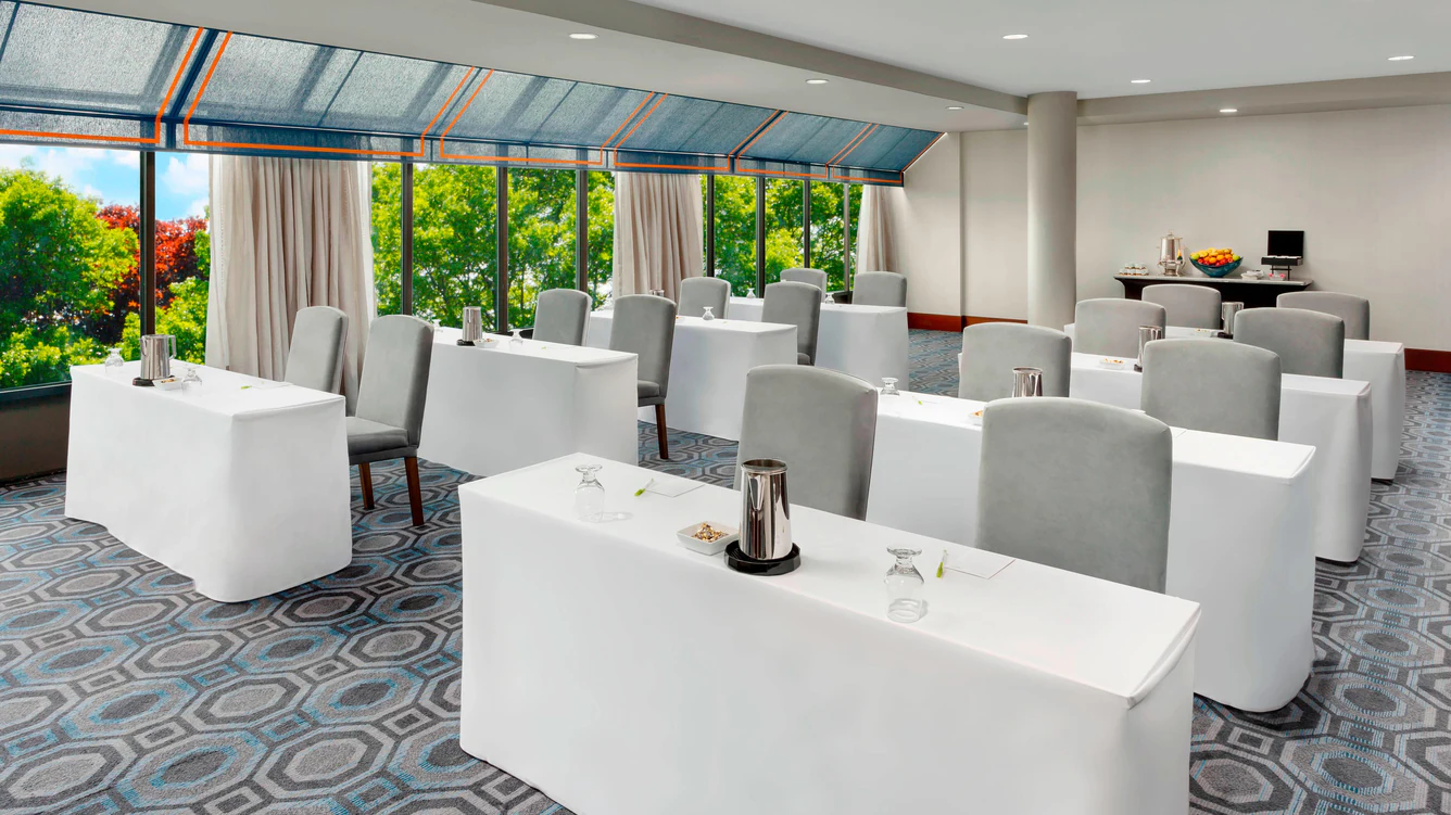 Courtyard Boston Cambridge