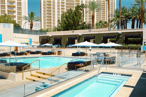 Wet Republic Ultra Pool