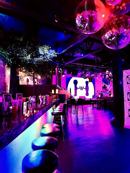 Theme House Restaurant Bar & Karaoke