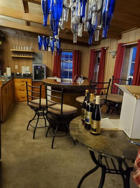 Twisted and Tangled Winery