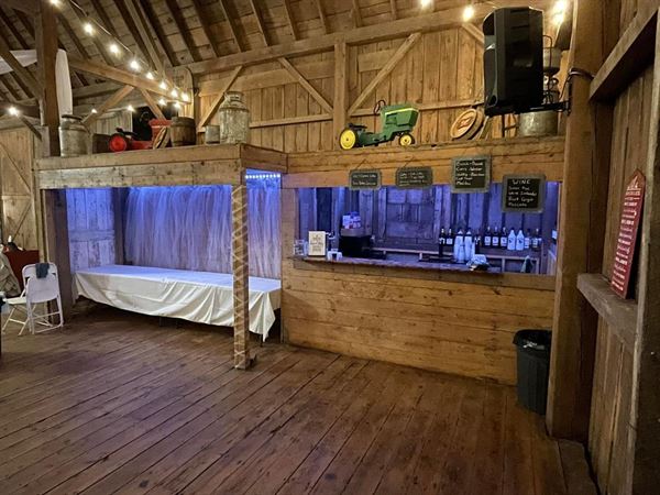 Firefly Moments Barn & Venue