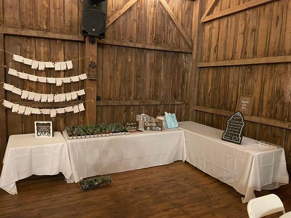 Firefly Moments Barn & Venue