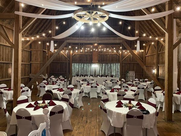 Firefly Moments Barn & Venue