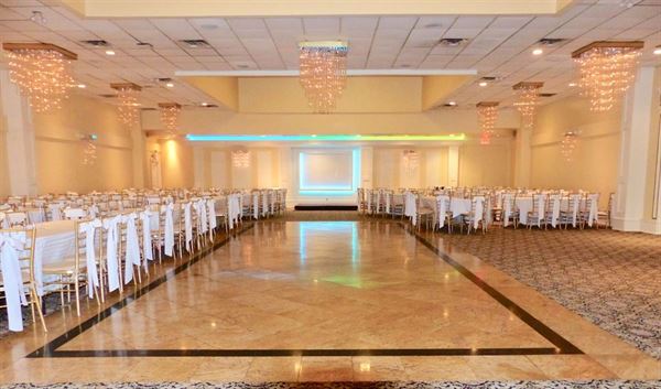 Maestro's Caterers Banquet Hall