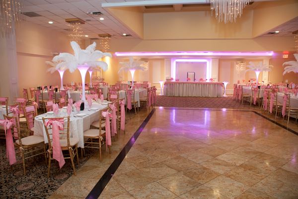 Maestro's Caterers Banquet Hall