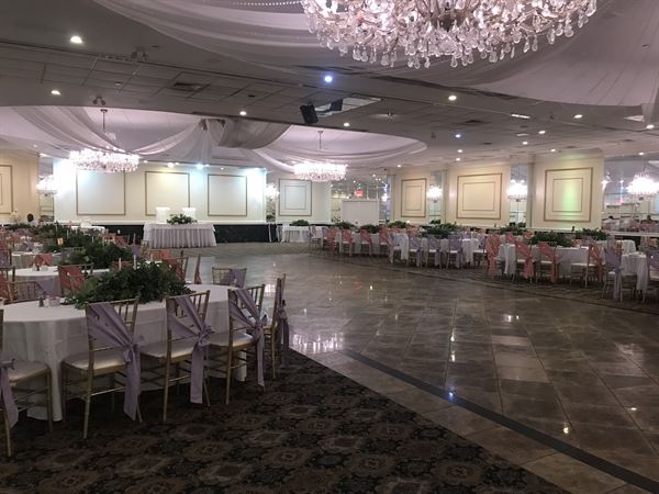 Maestro's Caterers Banquet Hall
