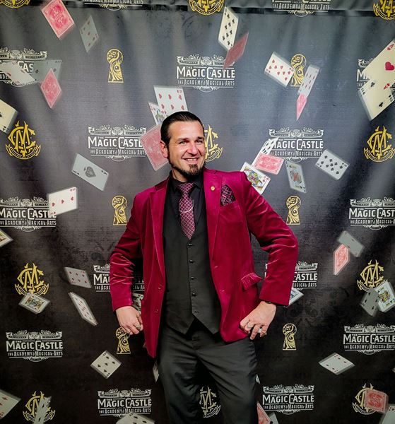 Matthew King Magic - San Diego Magician
