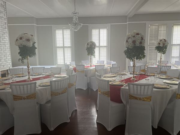 Cattleya’s Corner: A Southern Galleria