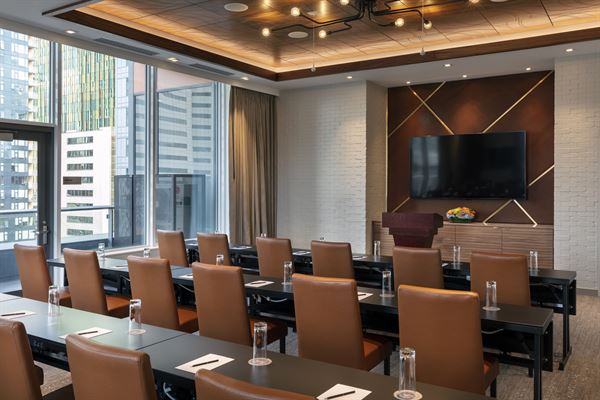 The Sound Hotel Seattle