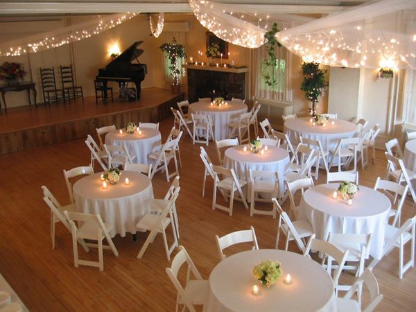 Englewood Carriage House