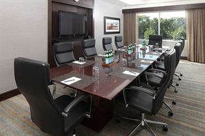 Lincoln Boardroom