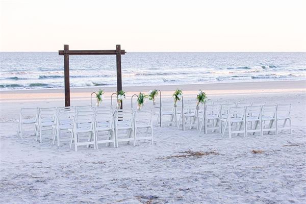 Litchfield Beach and Golf Resort