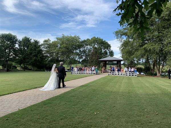 Oakhurst Farm Weddings