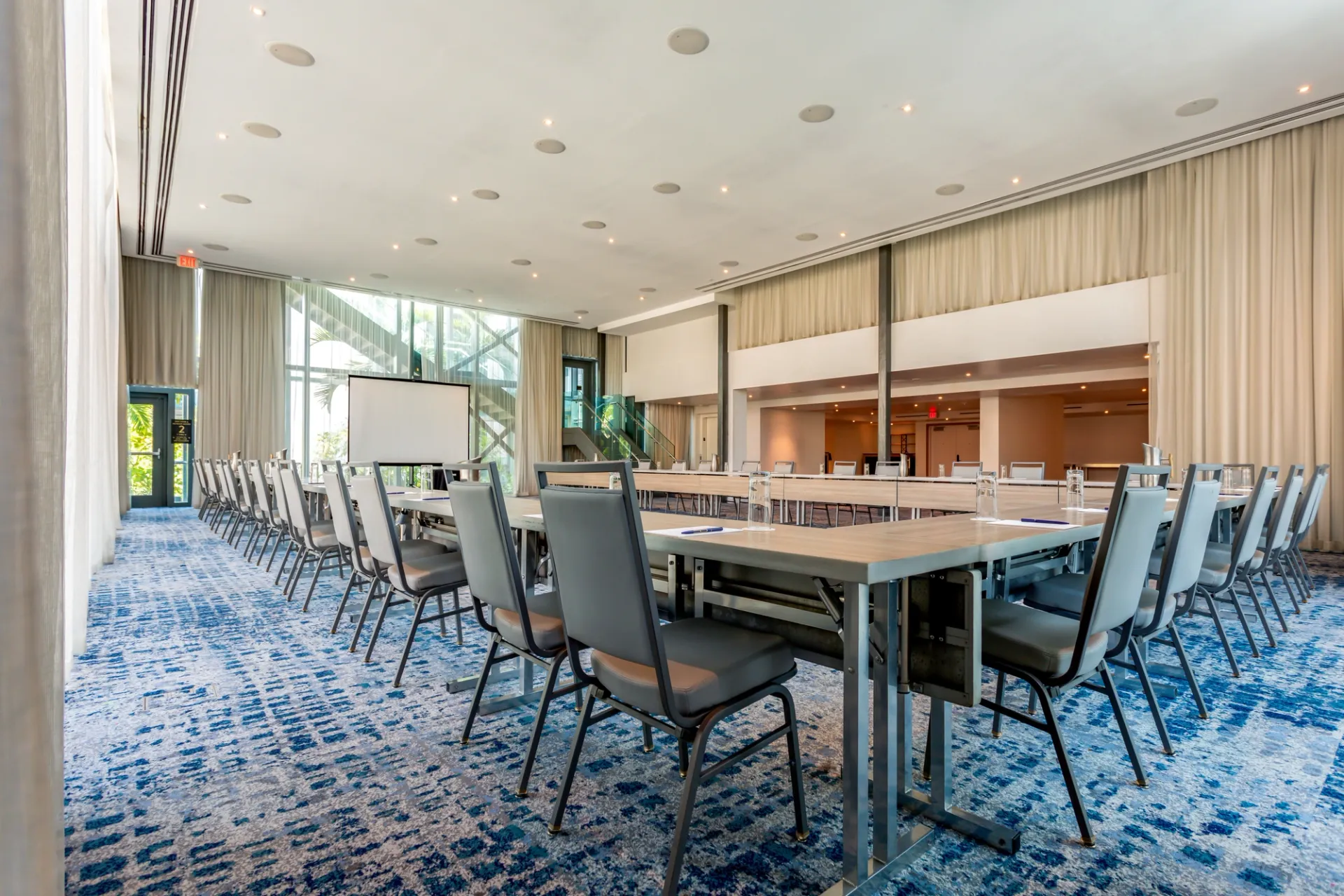 Rosewater Rooftop at The Ray Hotel