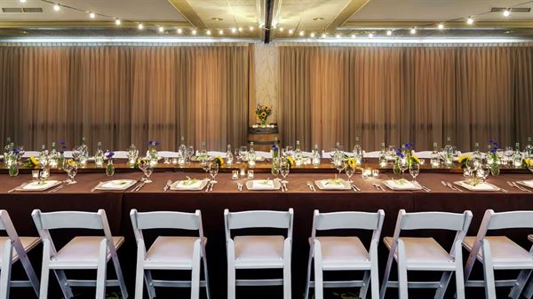 DoubleTree by Hilton Hotel Sonoma Wine Country