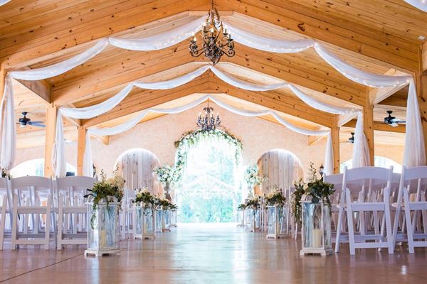 Creekside Meadows Wedding Venue