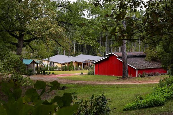 Creekside Meadows Wedding Venue