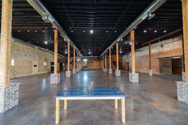 Crossties Event Venue