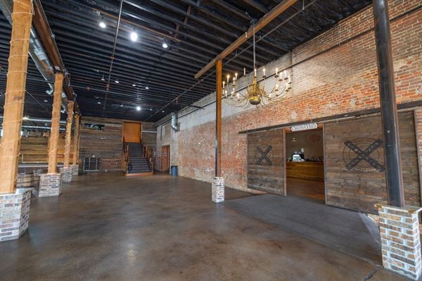 Crossties Event Venue