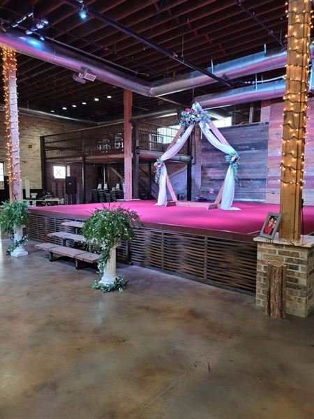 Crossties Event Venue