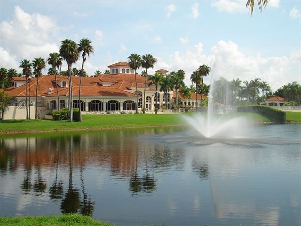 Doral Park Country Club