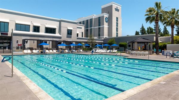 Renaissance Walnut Creek Hotel