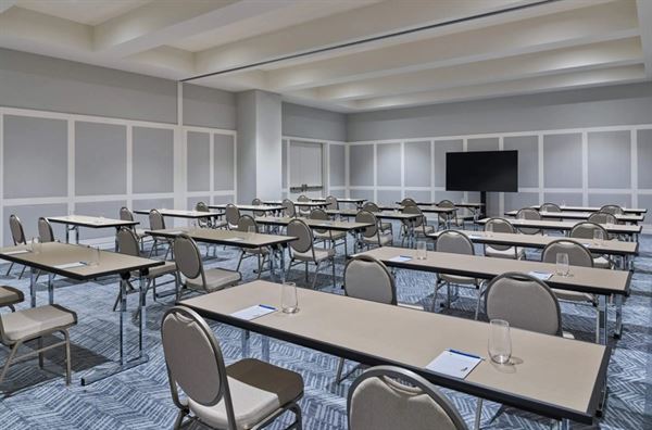 Name The Seabird Ocean Resort & Spa