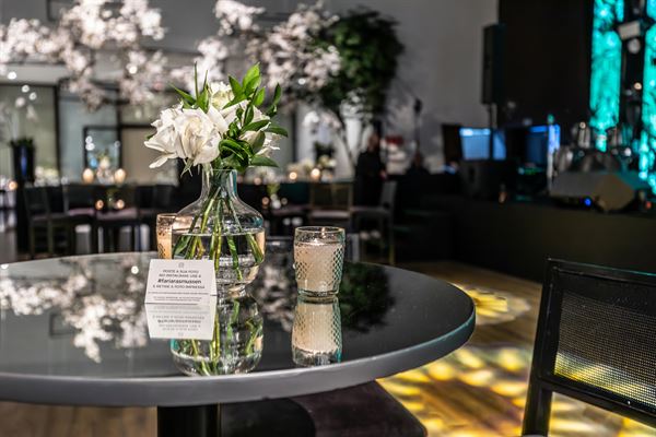 Kaitlyn Extravaganza