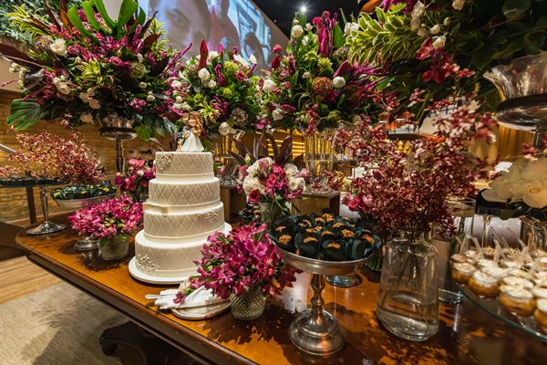 Kaitlyn Extravaganza