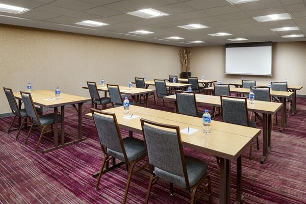 Courtyard Roseville by Marriott