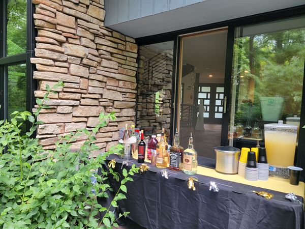 Thirst Busters Bartending