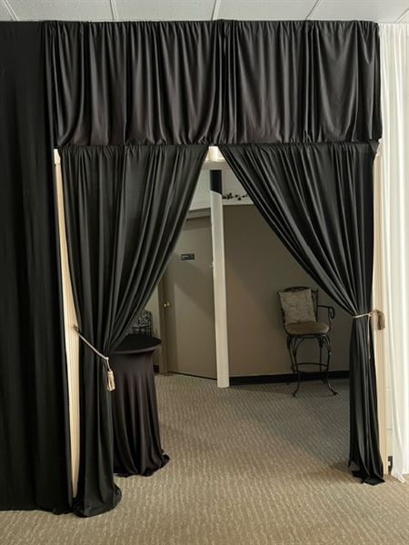 The Social Instance 2