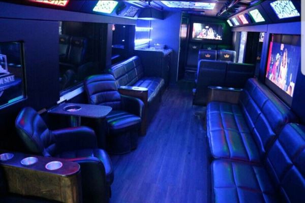 Pearson Airport Limo Toronto