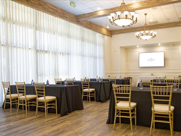 The Kendall Hill Country Inn