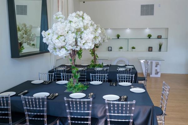 Maxximo Banquet Hall & Entertainment