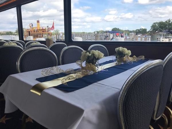 Al and Alma's Supper Club & Charter Cruises