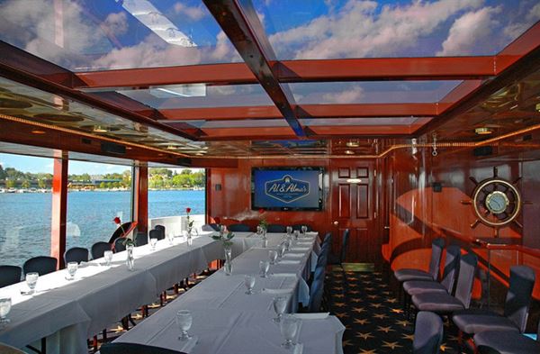 Al and Alma's Supper Club & Charter Cruises