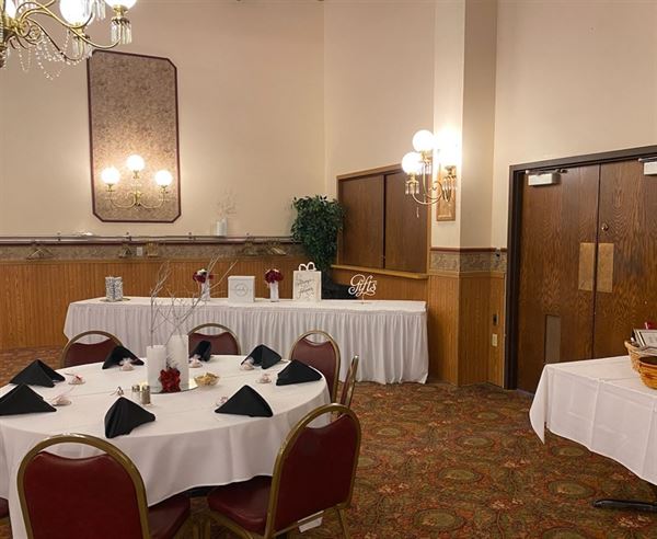 The Voyageur Inn and Conference Center