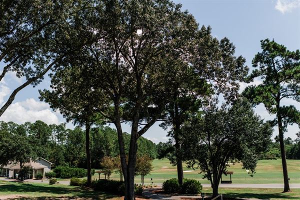 Diamondhead Country Club