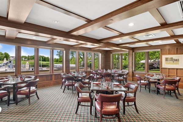 Lake Forest Country Club