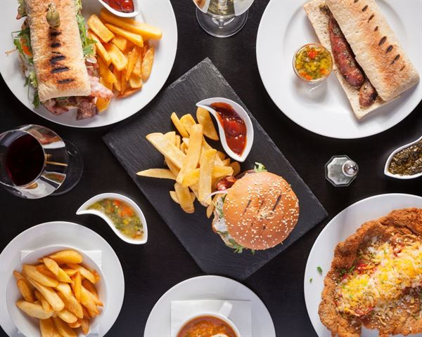 Starz Family Restaurant