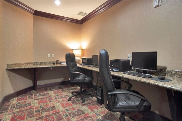 Holiday Inn Express & Suites DFW West - Hurst
